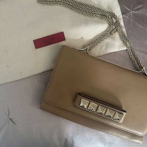 Valentino Garavani VA VA Voom Clutch Leather Rock Stud with chain Authentic - Picture 4 of 10
